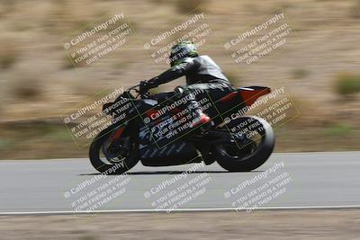 media/Apr-20-2025-AHRMA (Sun) [[393a79c373]]/Race/Group 10/Turn 4b/